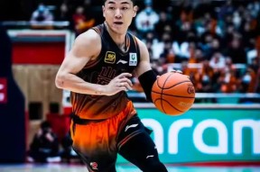 关于赛后突围战来临，广厦男篮围绕CBA常规赛扳平良机，话题不断，球探报告显示潜力的信息